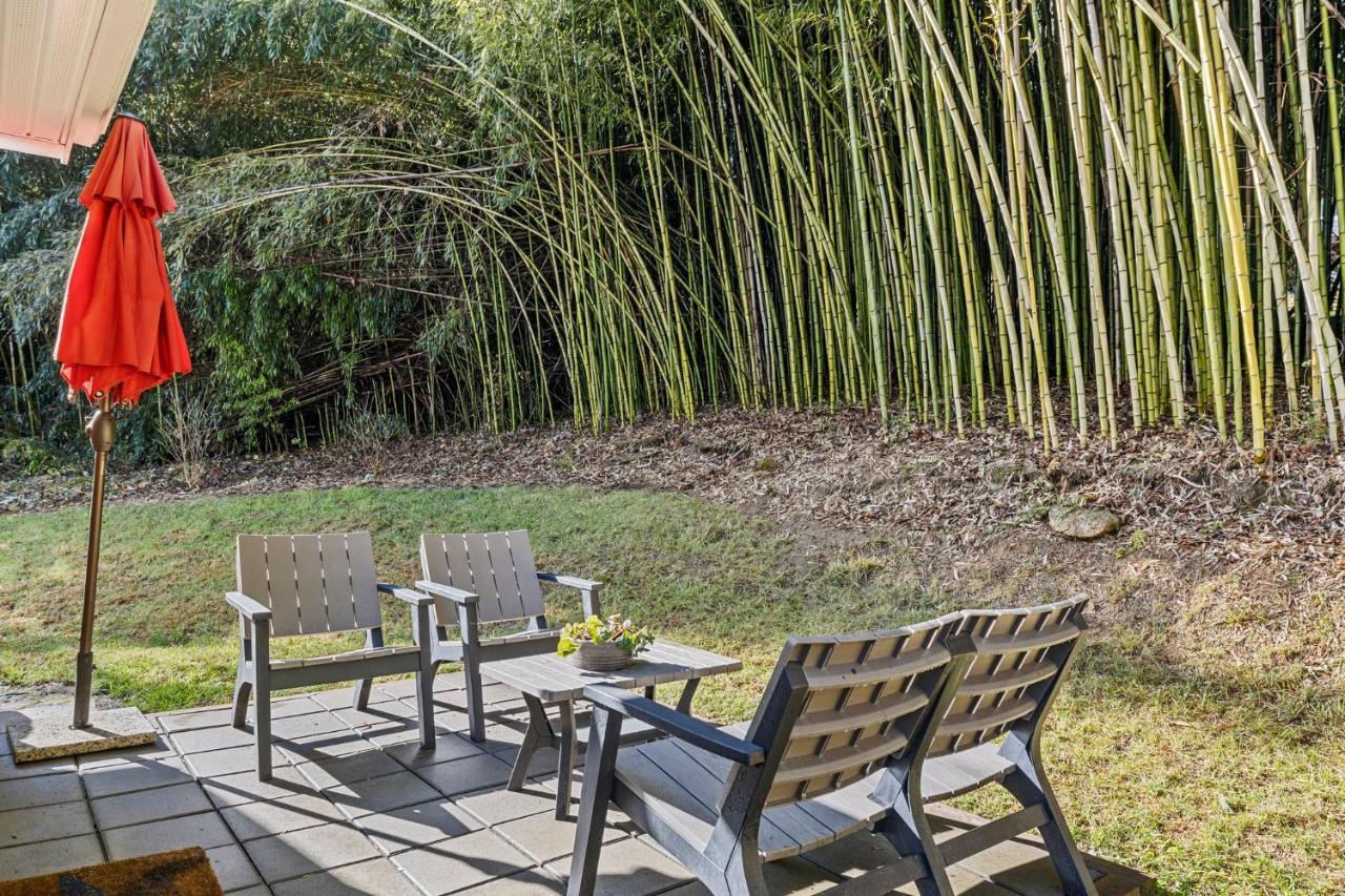 The Bamboo Bungalow هيندرسونفيل المظهر الخارجي الصورة